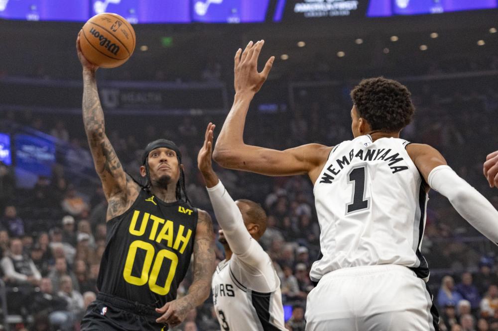 次人员变动 次人员变动